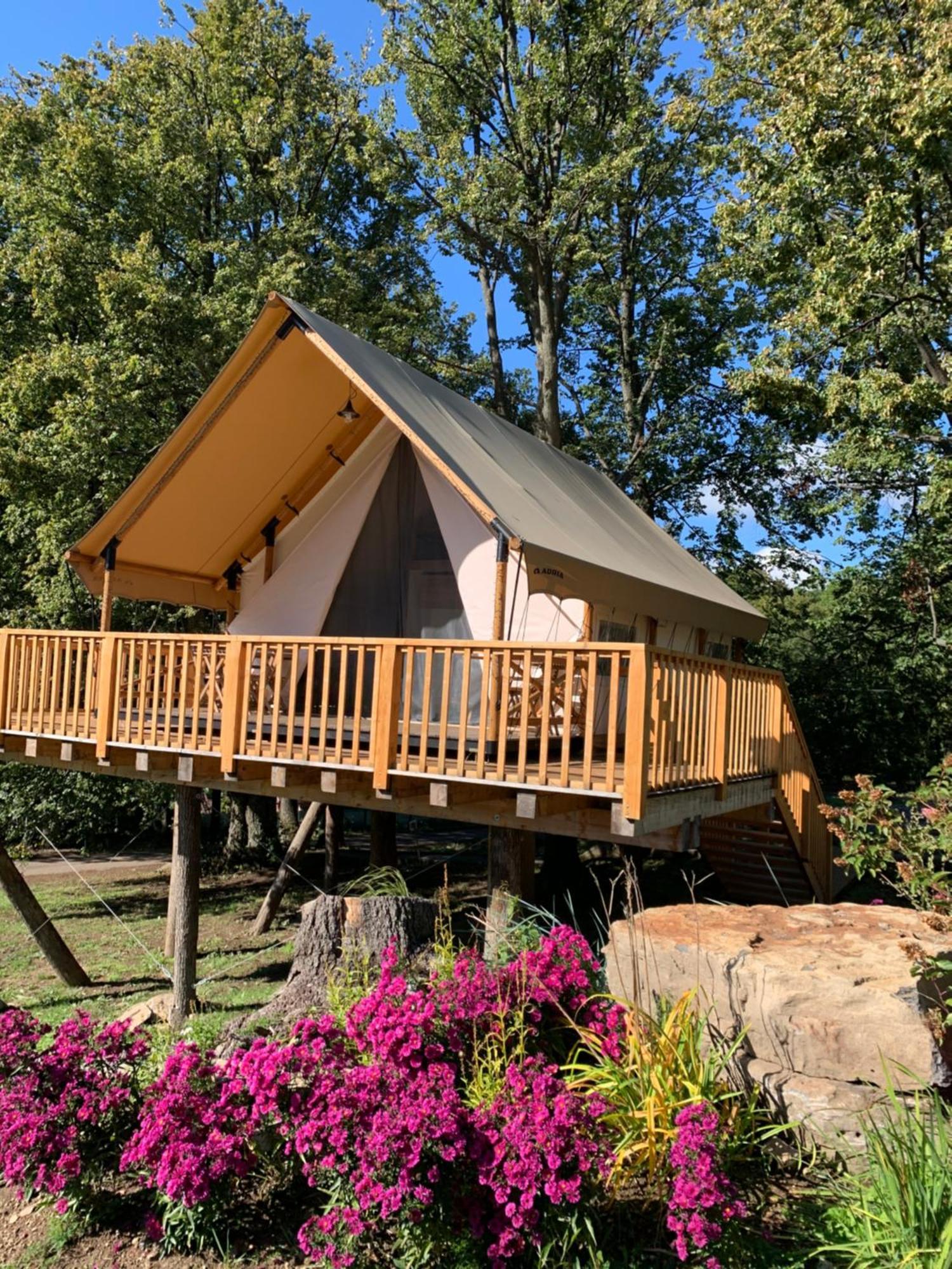 Forrest Glamping Hotel Banska Stiavnica Exterior photo