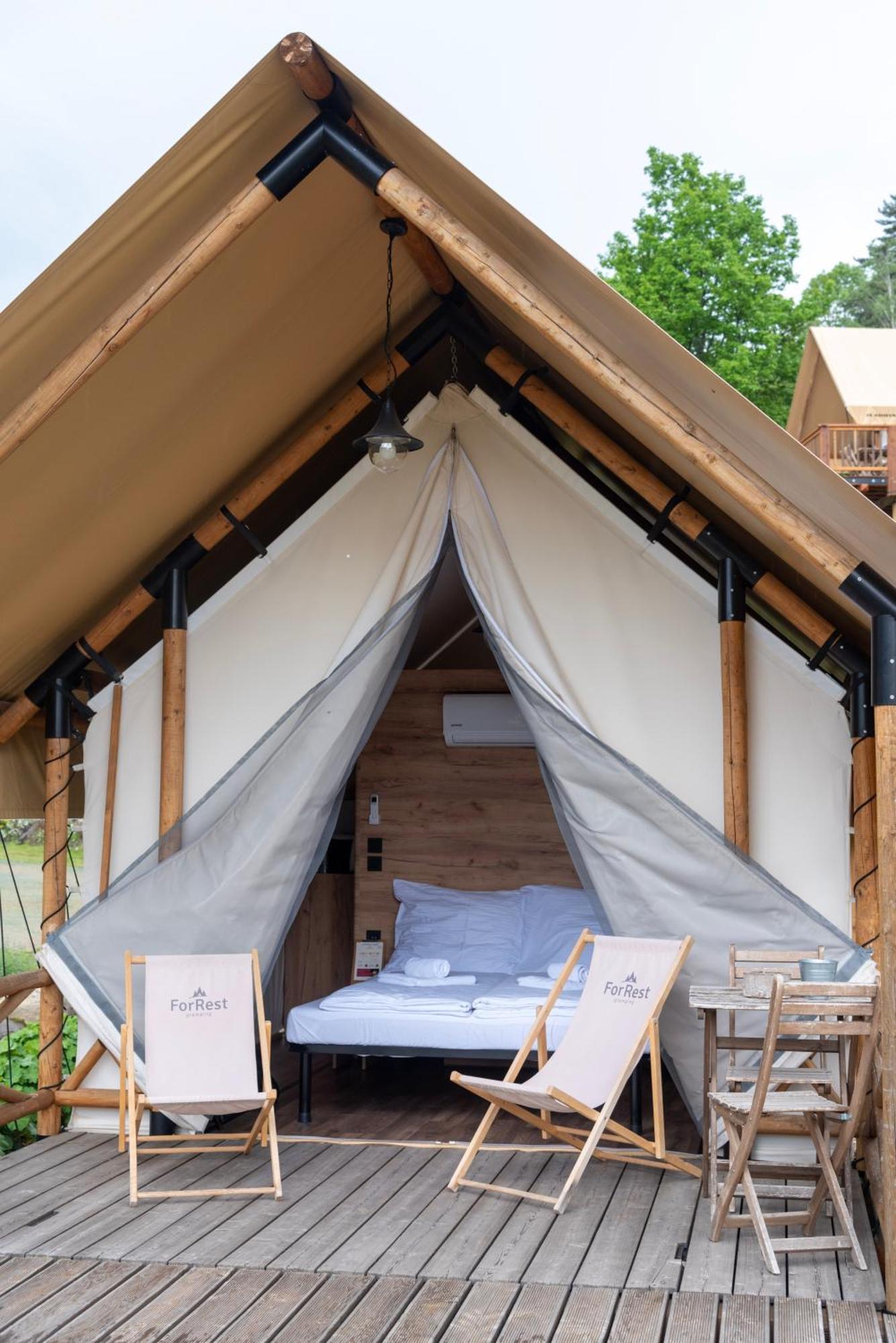 Forrest Glamping Hotel Banska Stiavnica Exterior photo