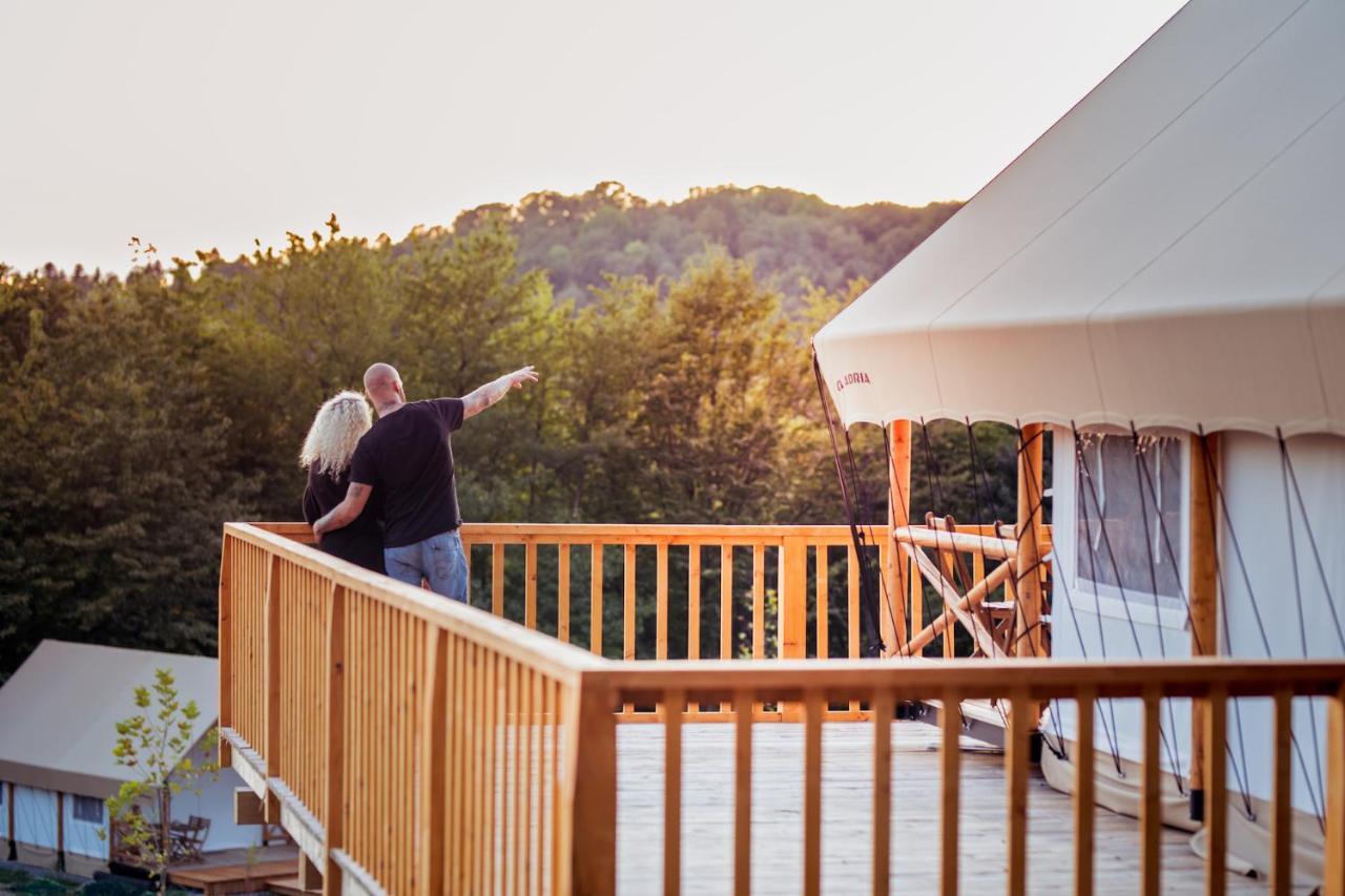 Forrest Glamping Hotel Banska Stiavnica Exterior photo