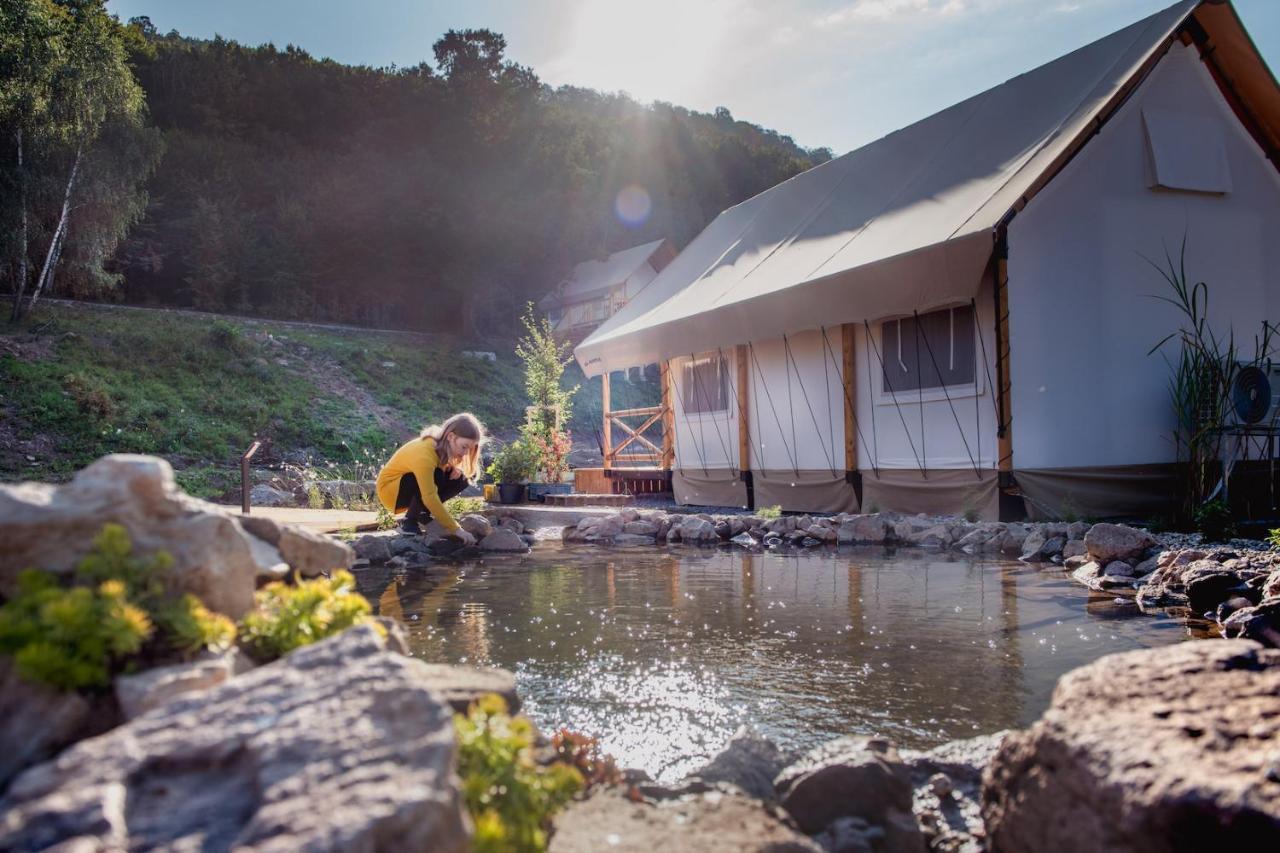 Forrest Glamping Hotel Banska Stiavnica Exterior photo